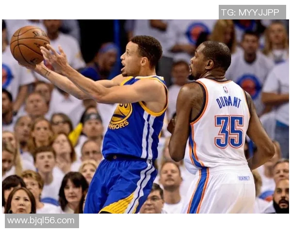 11月22日勇士对阵雷霆精彩比赛录像回顾与分析